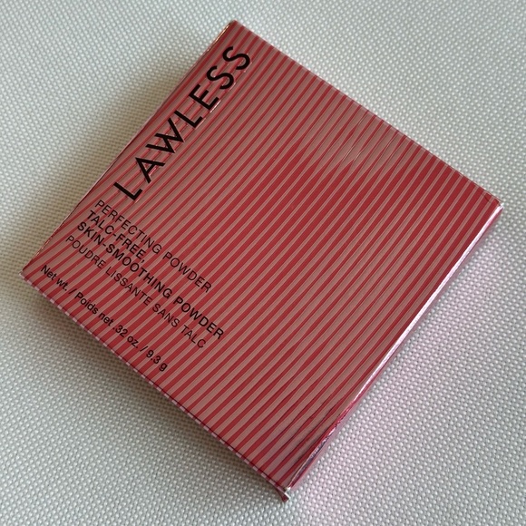 NWT LAWLESS Skin-Smoothing Perfecting Powder - Picture 2 of 5